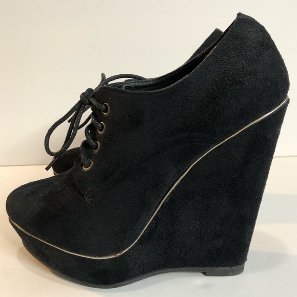 Woman’s suede black lace up platform wedge shoes size 6 - Picture 3 of 15